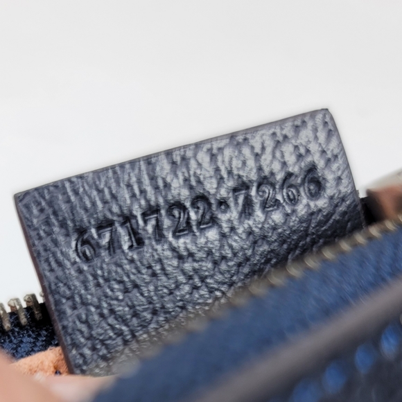 GUCCI OPHIDIA GG KEY CASE - Picture 7 of 9